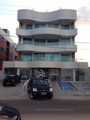 Flat com varanda beira-mar, apt 102